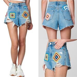 BLANKNYC Patchwork The Barrow Short In Wildest Rhythm Crochet- Size 26